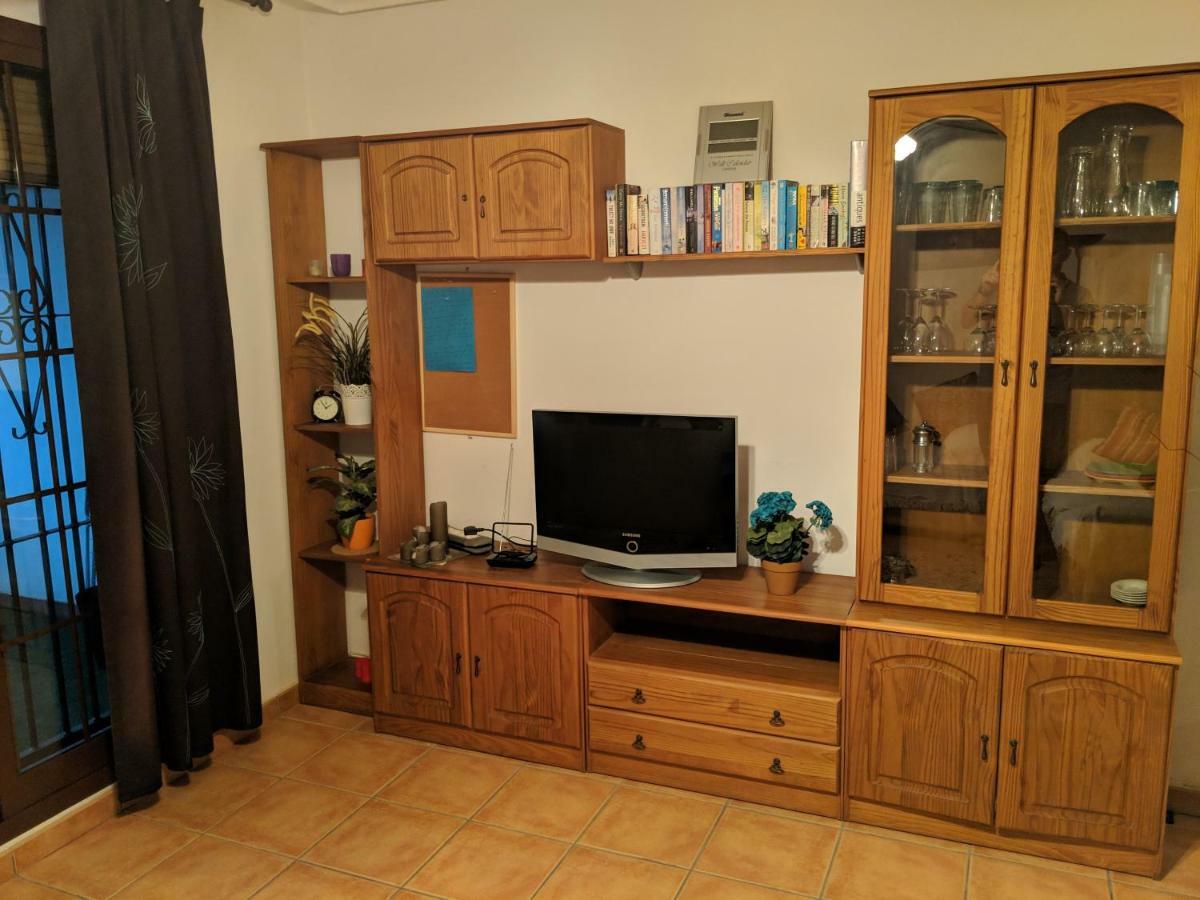 Beautiful 1 Bedroom Apartment In Roda, Los Alcazares. Larger Than Average. Eksteriør billede